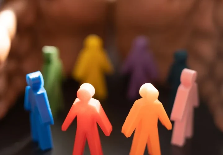 AEE, Professor de Apoio e AT: Entenda o Papel de Cada um na Inclusão Escolar